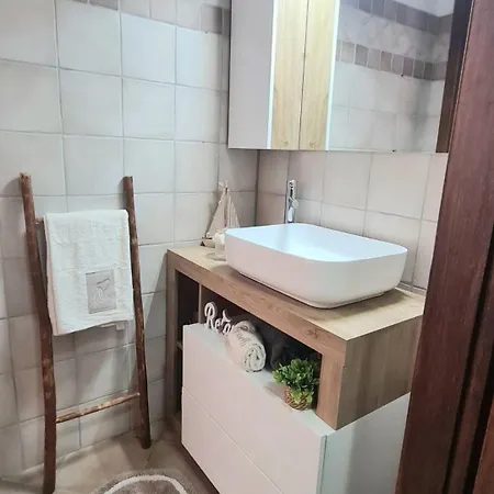 Aligia Villa *