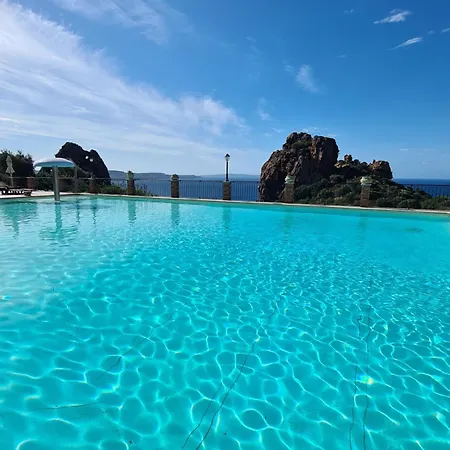 Aligia Villa
